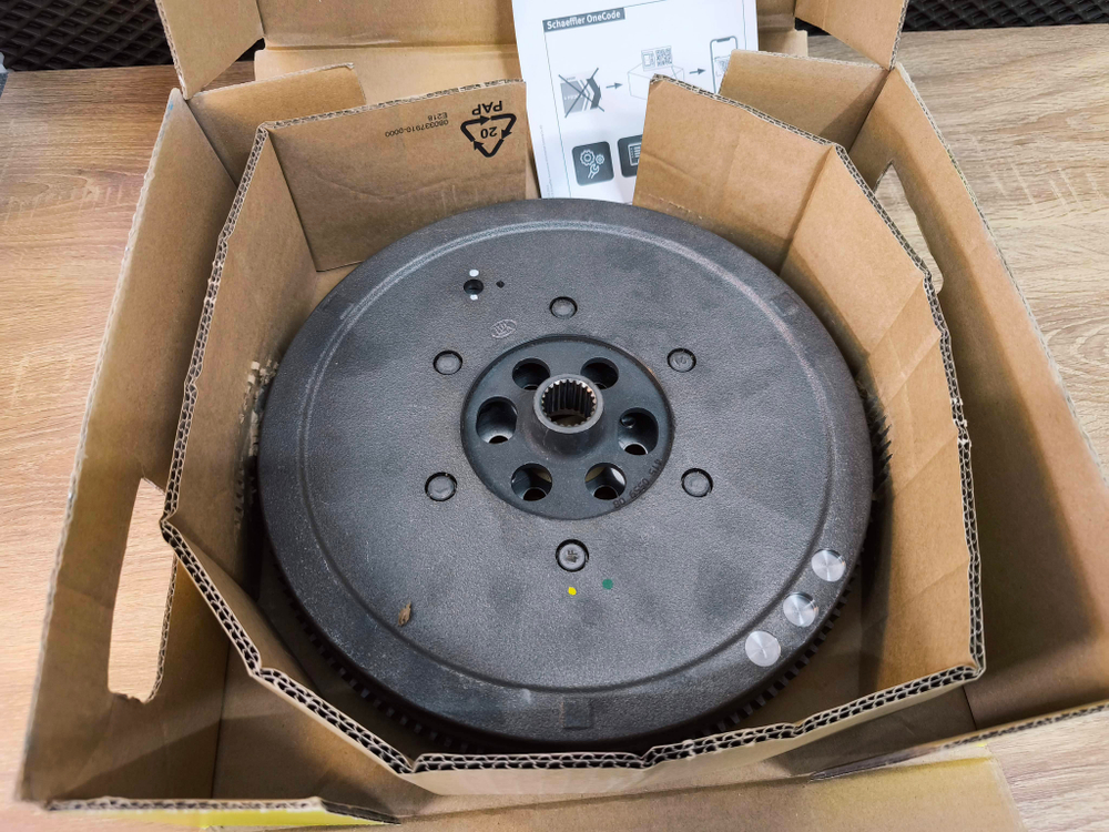 Маховик Luk (Германия) Audi A6 C6