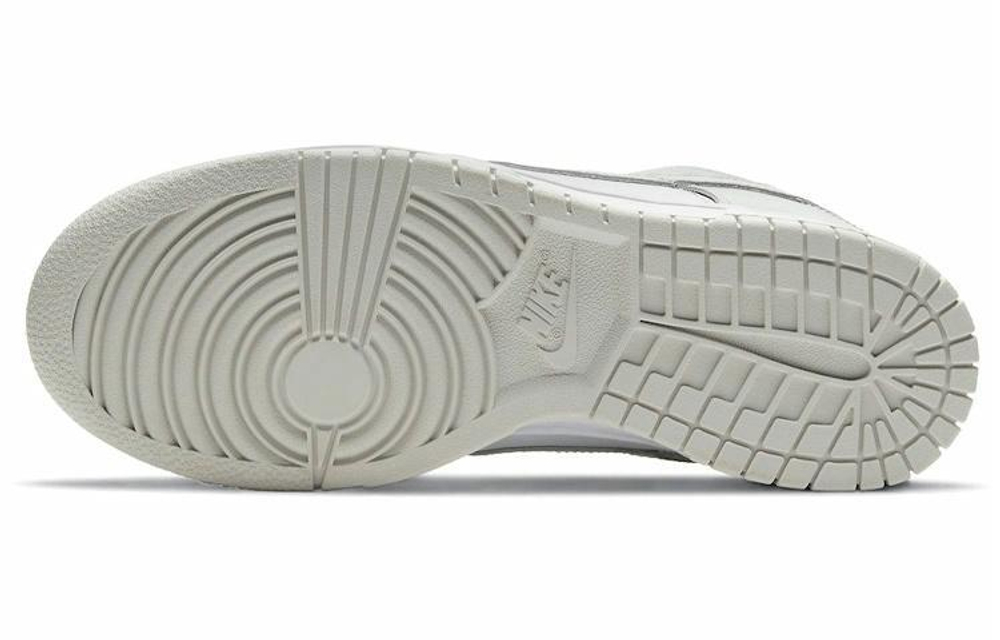 Кроссовки Nike Dunk Low "Photon Dust" (Женская размерная сетка)