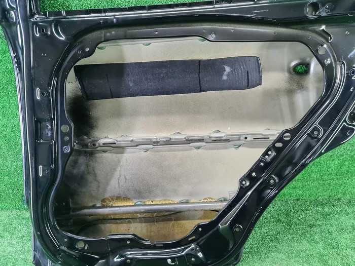 Дверь задняя правая Hyundai Santa Fe 2 (2005-2012)