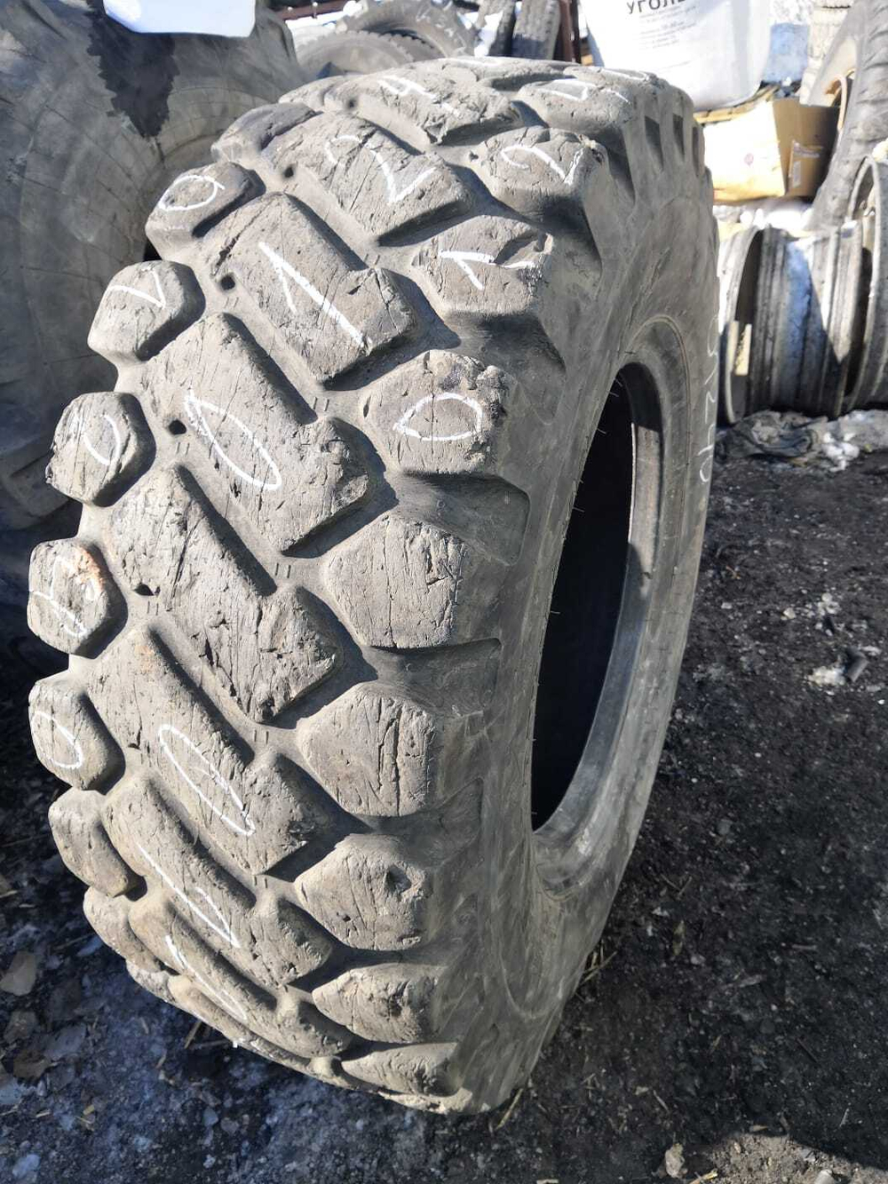 17.5-25 Mitas EM-60 шина б/у