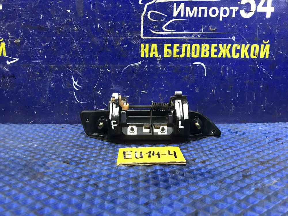 Ручка двери передней левой внешняя NISSAN BLUEBIRD 1997