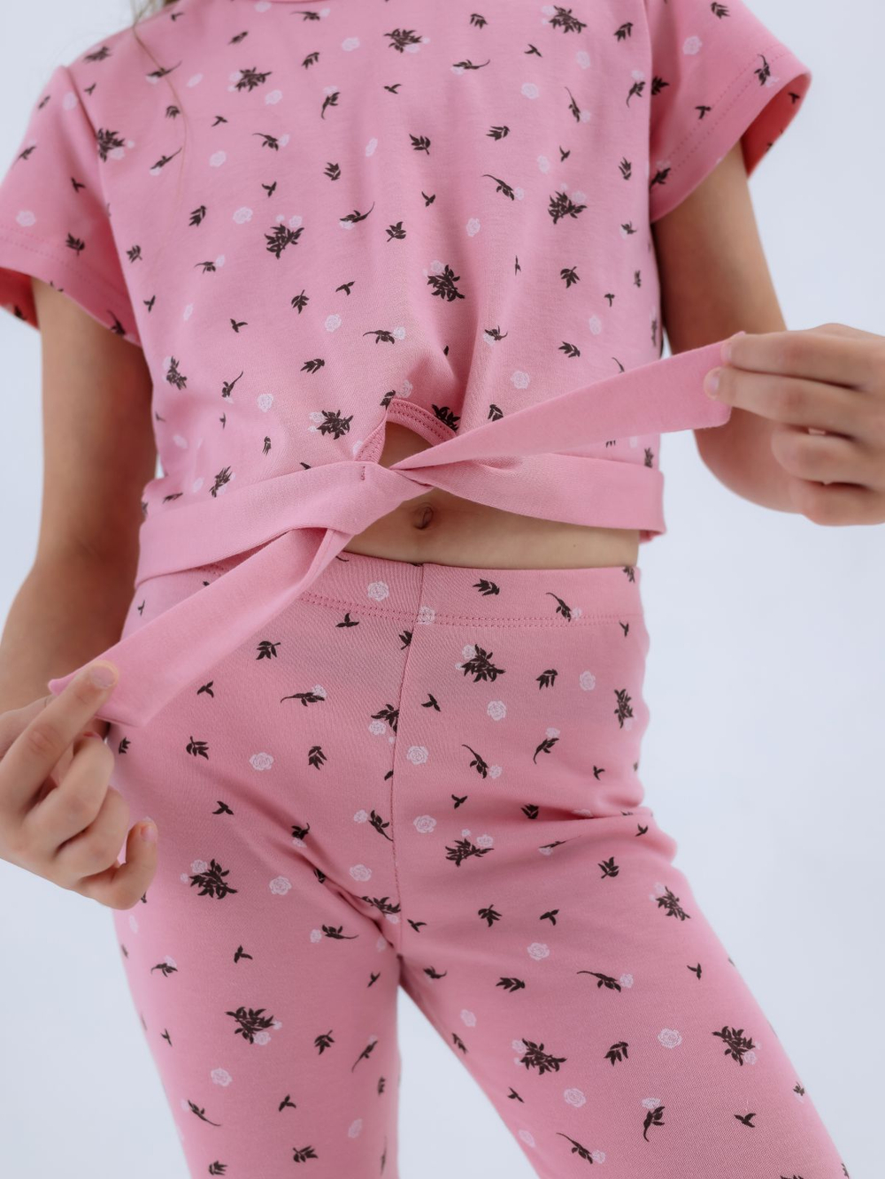 Блузка для девочки, модель №1, рост 122 см, пудровая с принтом