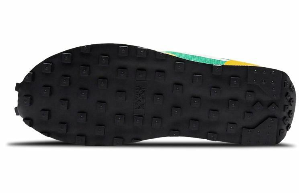Кроссовки Nike Daybreak