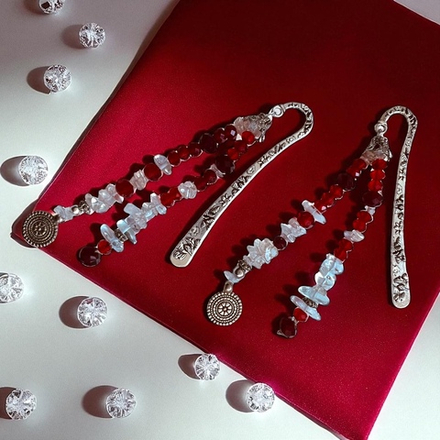 Книжная закладка. Перемены в балансе. Чешский и Горный хрусталь