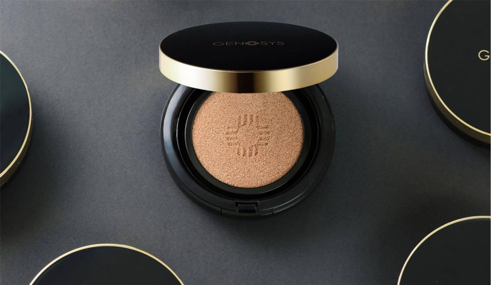 Genosys Ухаживающий BB-кушон с тонирующим эффектом SKIN CARING BLEMISH BALM CUSHION, 15 гр + 15 гр, оттенок IVORY