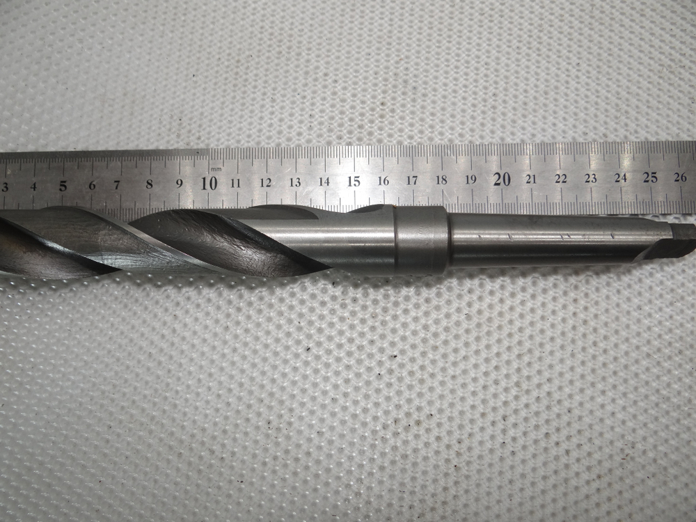 Сверло 23.5мм (140х250) Р18 к\х К/М2 СССР