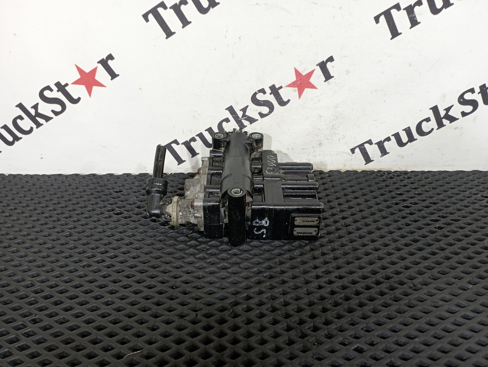 Кран уровня пола главный