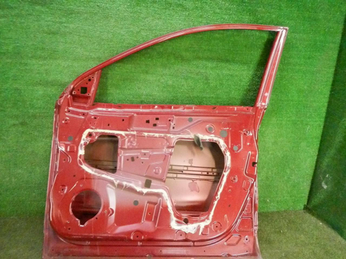 Дверь передняя правая Nissan Qashqai 2 j11 (13-23)