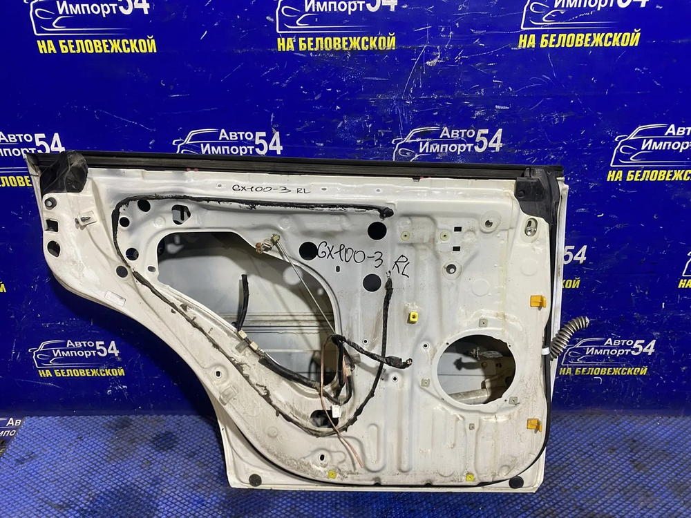 Дверь задняя левая TOYOTA MARK 2 1999