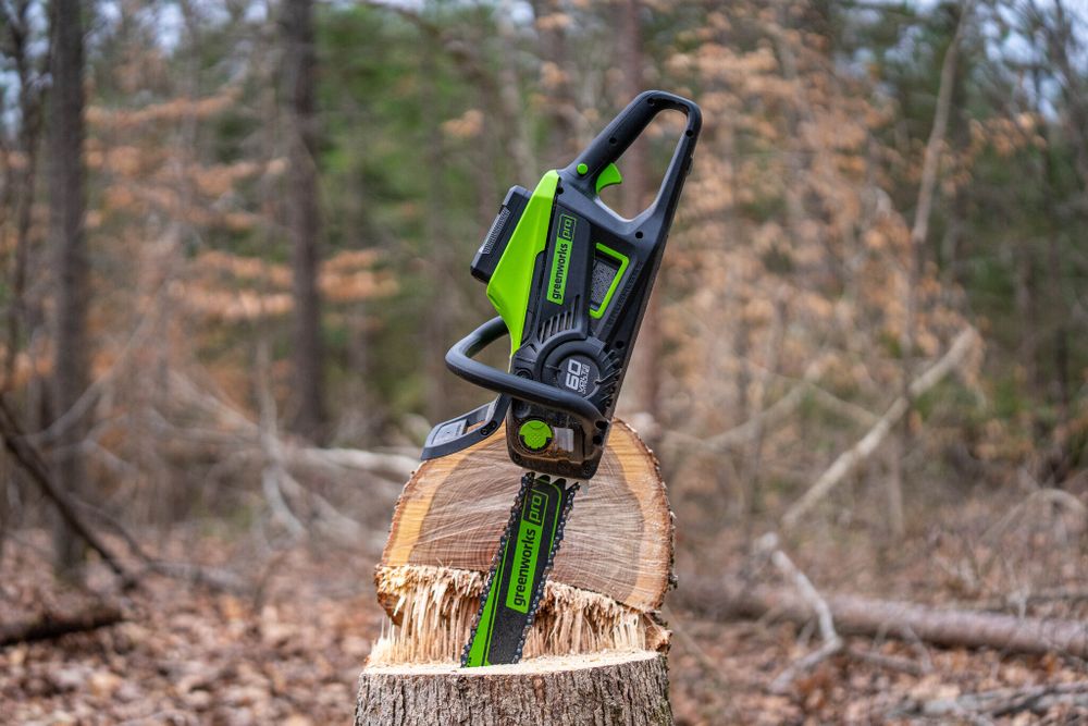 Цепная пила аккумуляторная Greenworks GD60CS25k5 Арт. 2008907UG, 60V, 40 см, бесщеточная, 2500 Вт, с 1хАКБ 5 Ач. и ЗУ