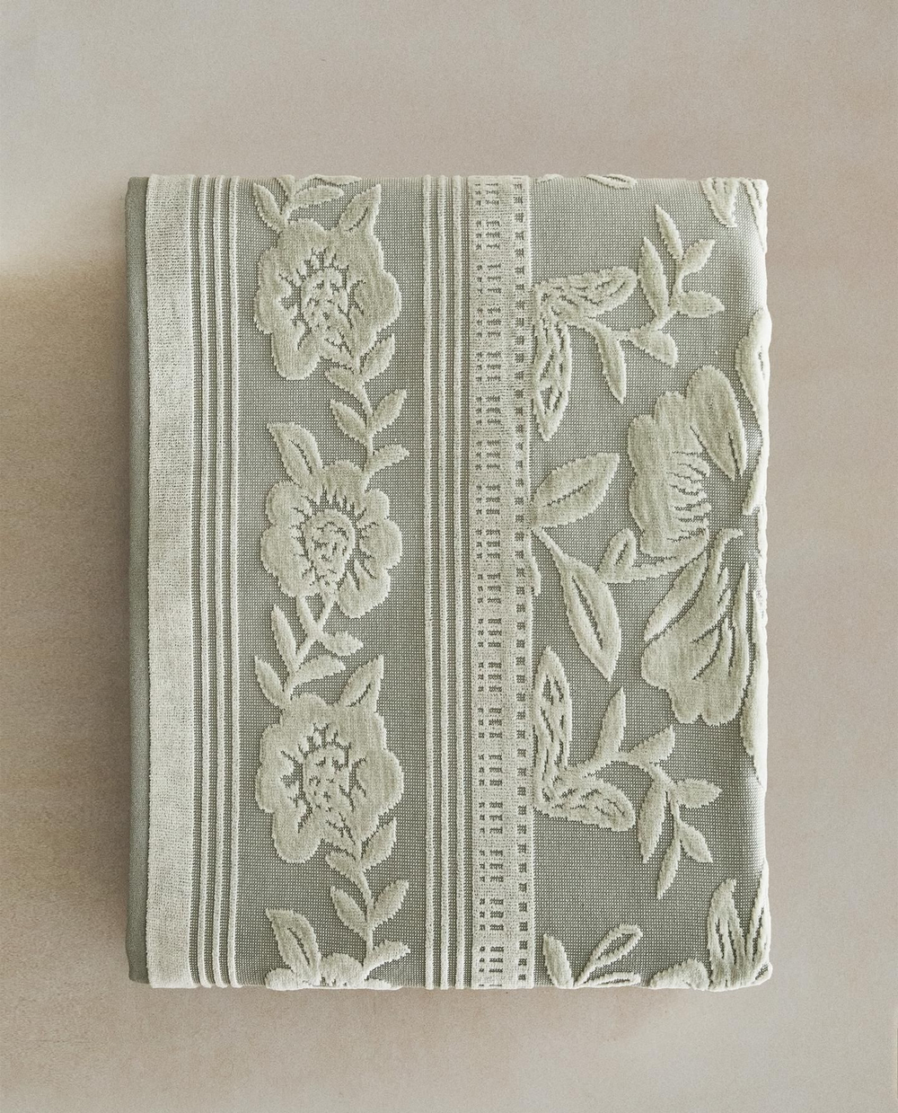 Zara Home - Жаккардовое велюровое банное полотенце, зеленый, 50х90 см