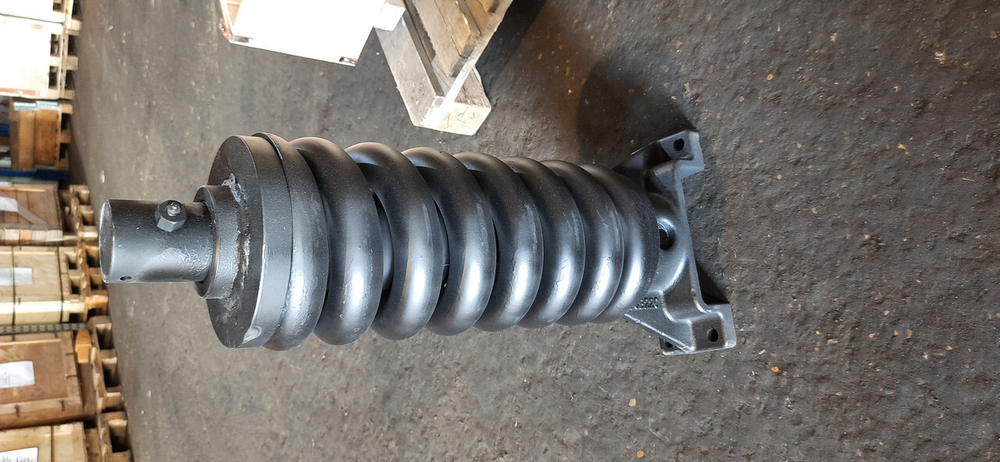 Натяжитель гусеницы CASE CX210