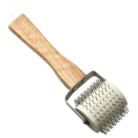 Валик для распечатывания сот "Ежик" (иглы нерж. сталь, деревянная ручка)