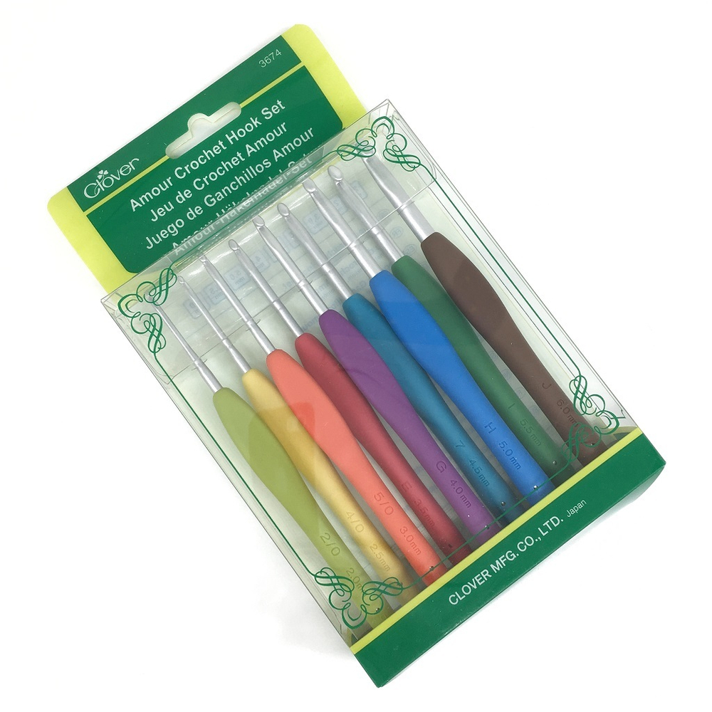 Набор крючков для вязание Clover Amour 2-6 мм