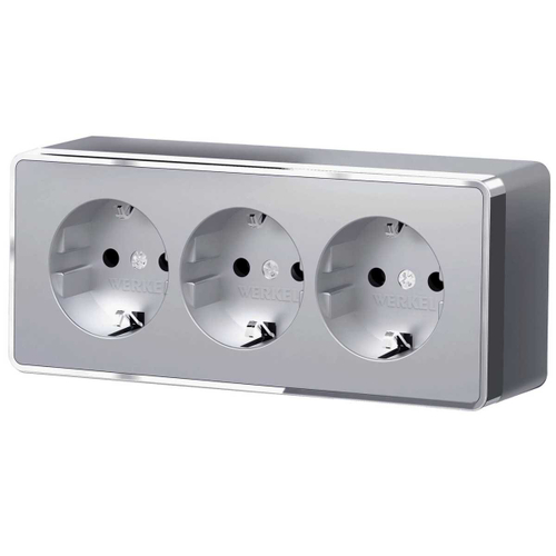 Розетка тройная с заземлением и шторками Werkel Gallant серебряный W5073106 4690389167195
