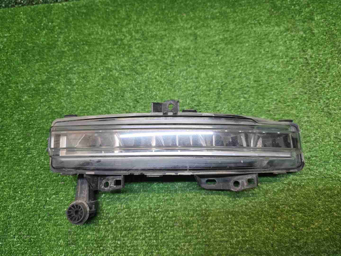 ПТФ правая Range Rover Vogue 5 L460 (2021-н.в.)