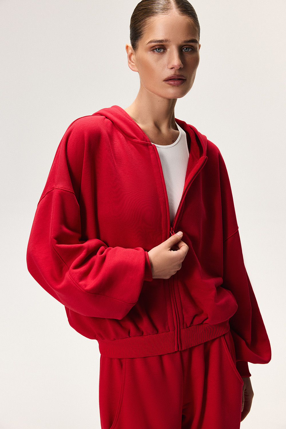 Толстовка на молнии Красный