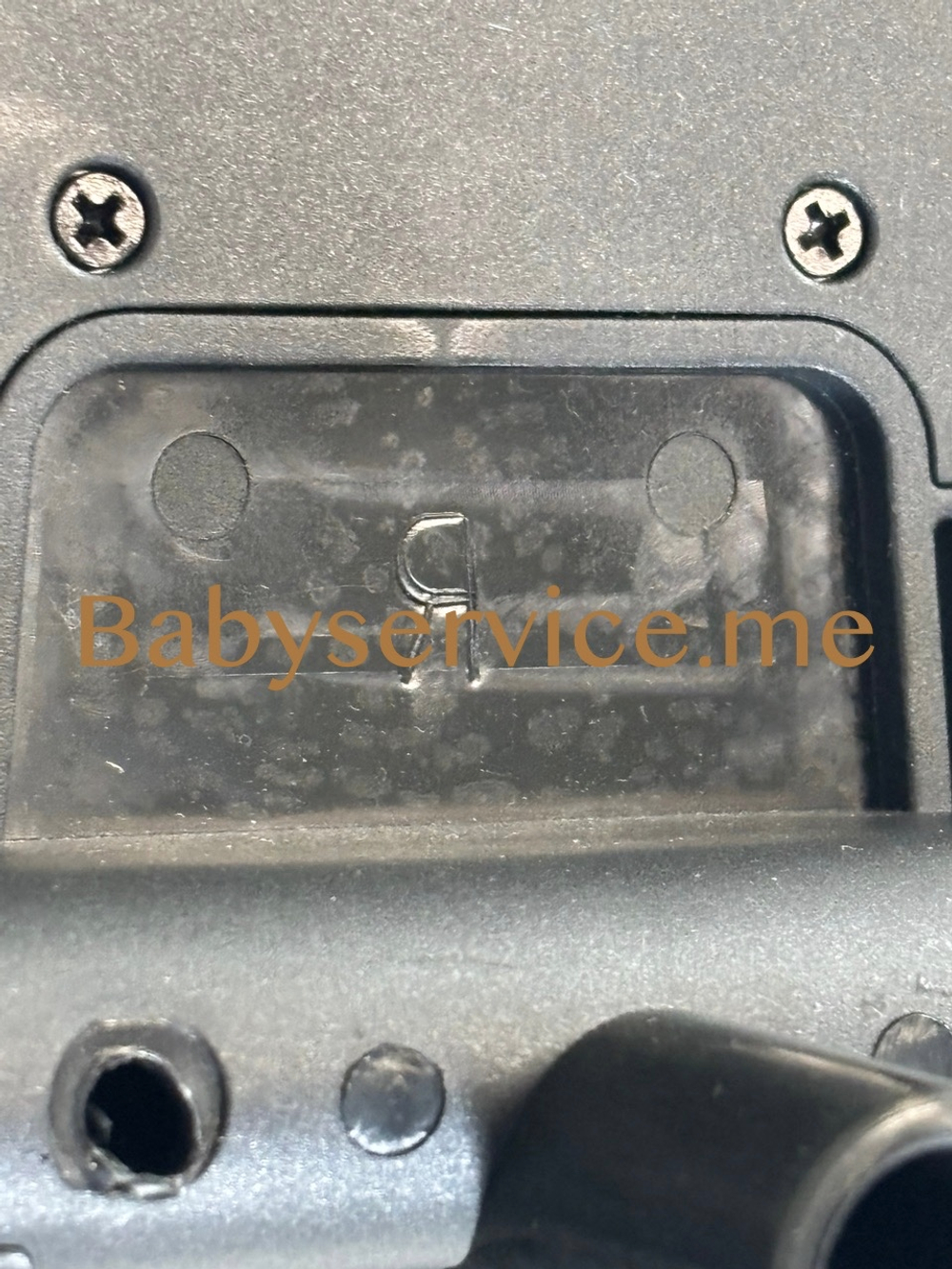 Крепление люльки Happy Baby Mommer Pro левое