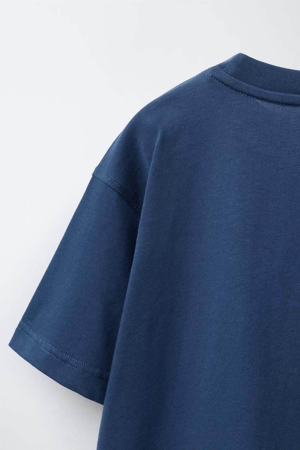 ZARA КОМПЛЕКТ ИЗ ФУТБОЛКИ И БЕРМУДОВ, МОРСКОЙ СИНИЙ