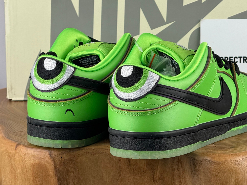 Nike Dunk Low The Powerpuff Girls Buttercup