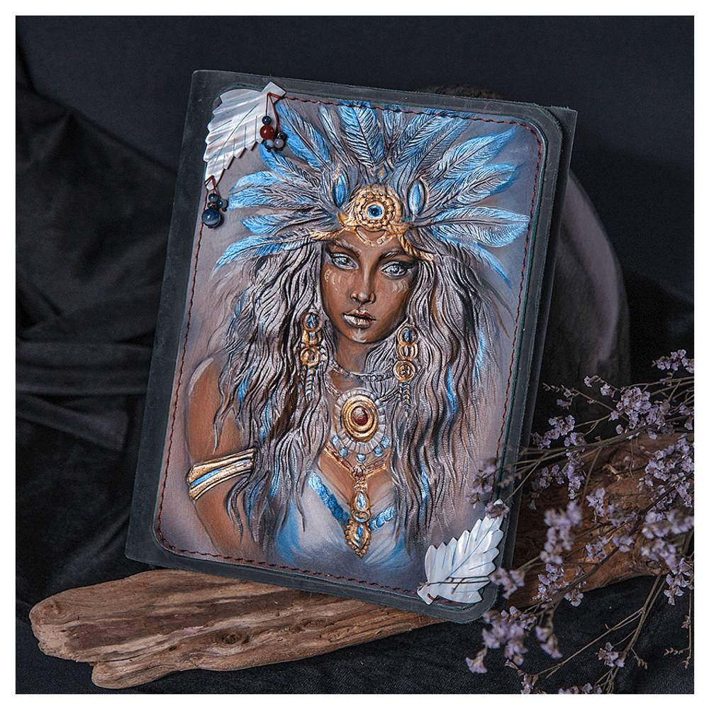 Кожаный ежедневник «Шаманка»