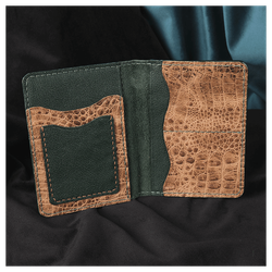 Кожаная обложка на паспорт «Малахитница»