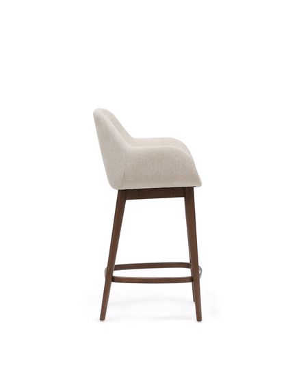 Полубарный стул Konna бежевого цвета с ножками из массива ясеня в темной отделке, 65 см Испания 