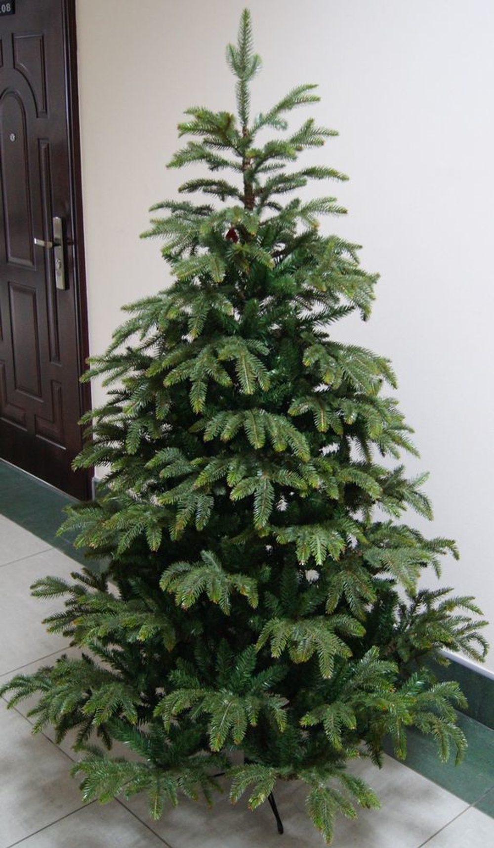 Ель Фантазия 155см зеленая Black Box