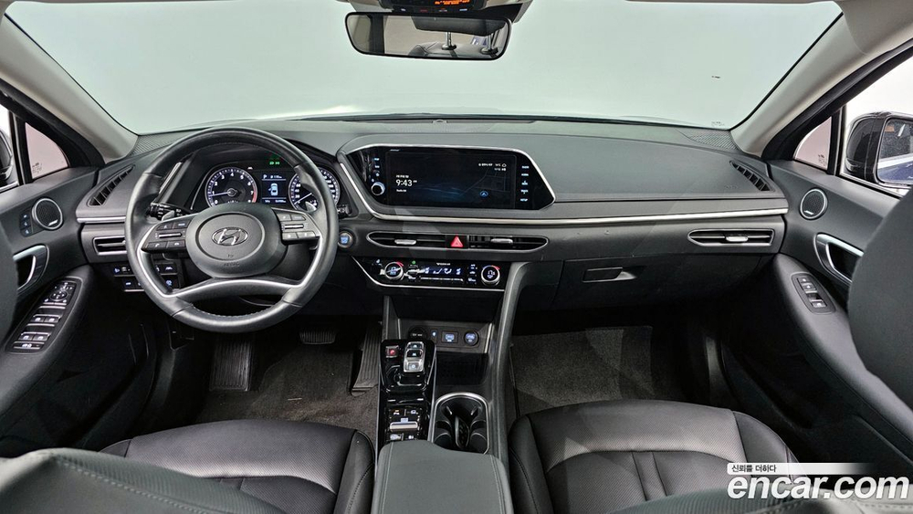 Hyundai Sonata (DN8) 2.0 (03.2021)