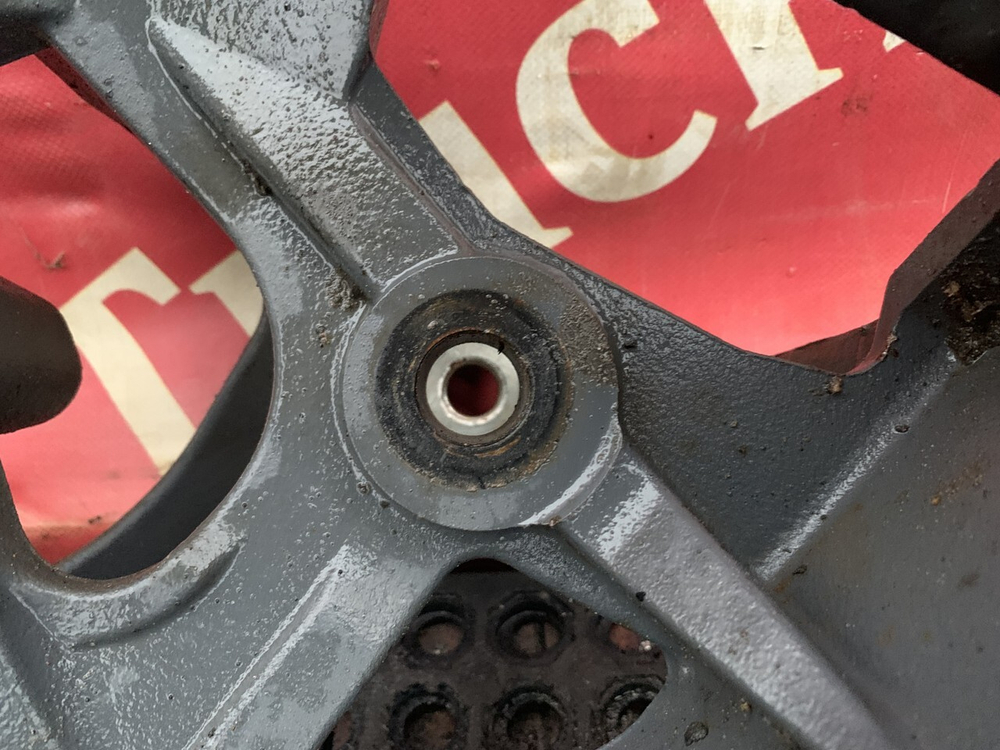 Кронштейн рессоры передней правый 2021г.