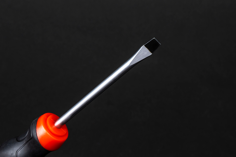 Отвертка шлицевая SL6х100 CS-30.4.6