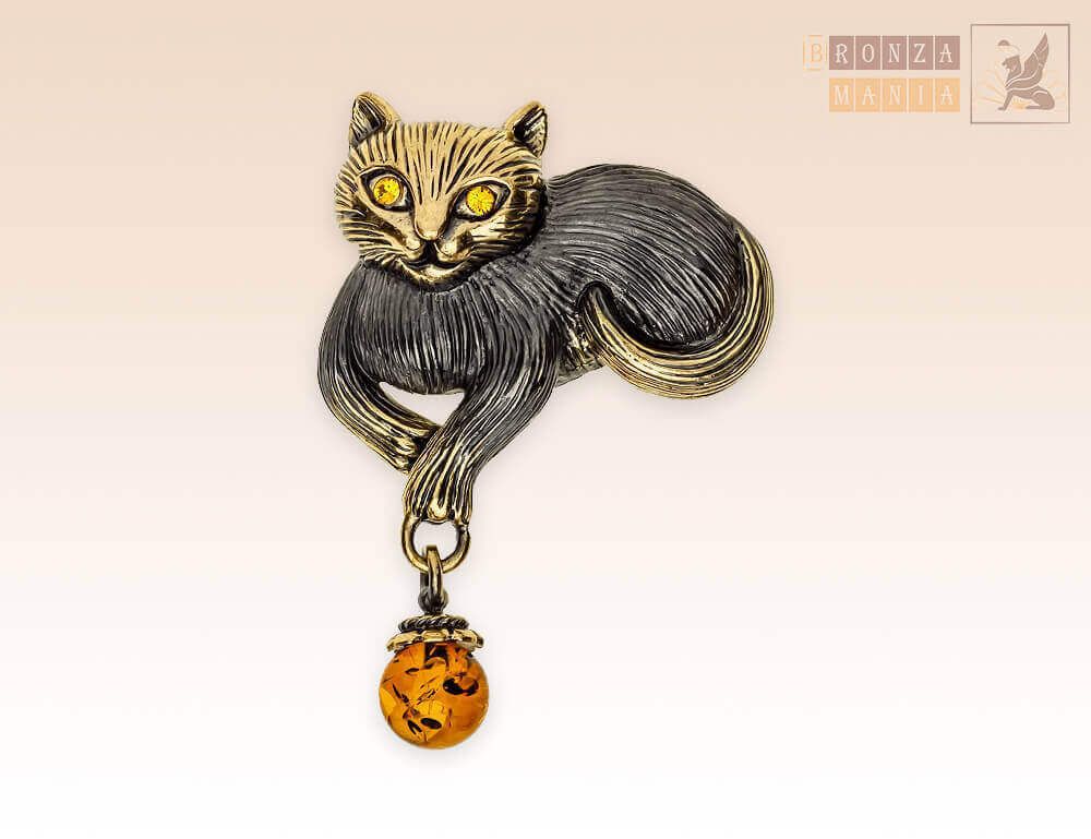 брошь Кошка