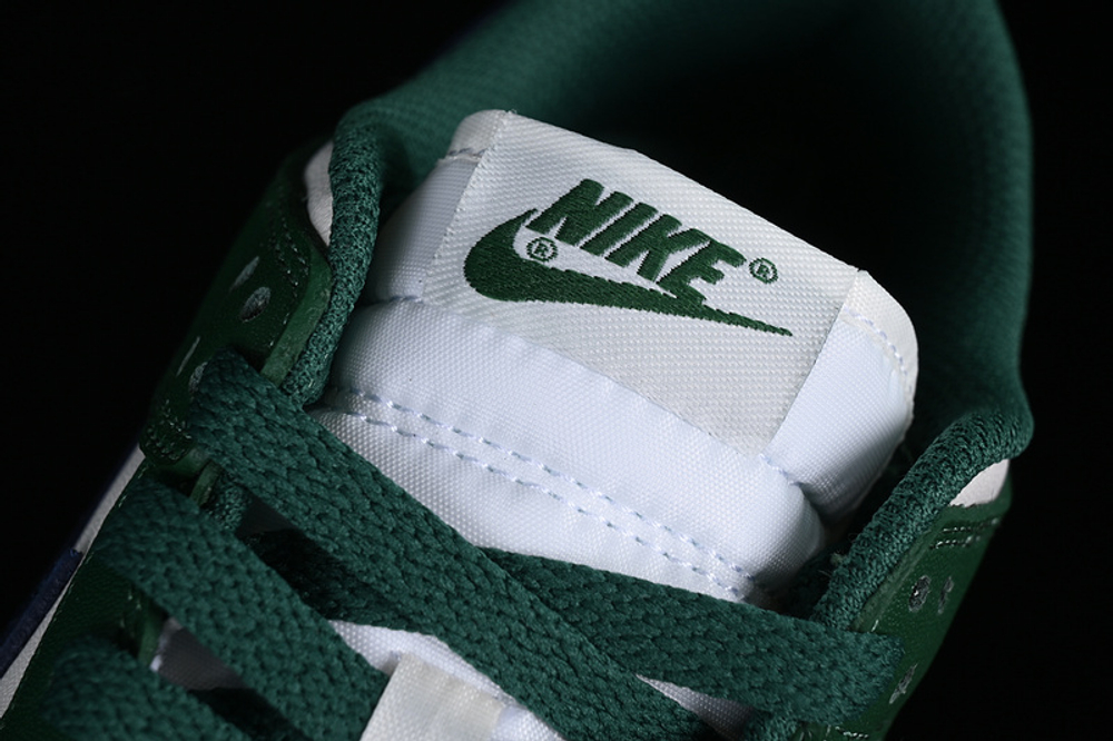 Nike Dunk Low Gorge Green Navy White