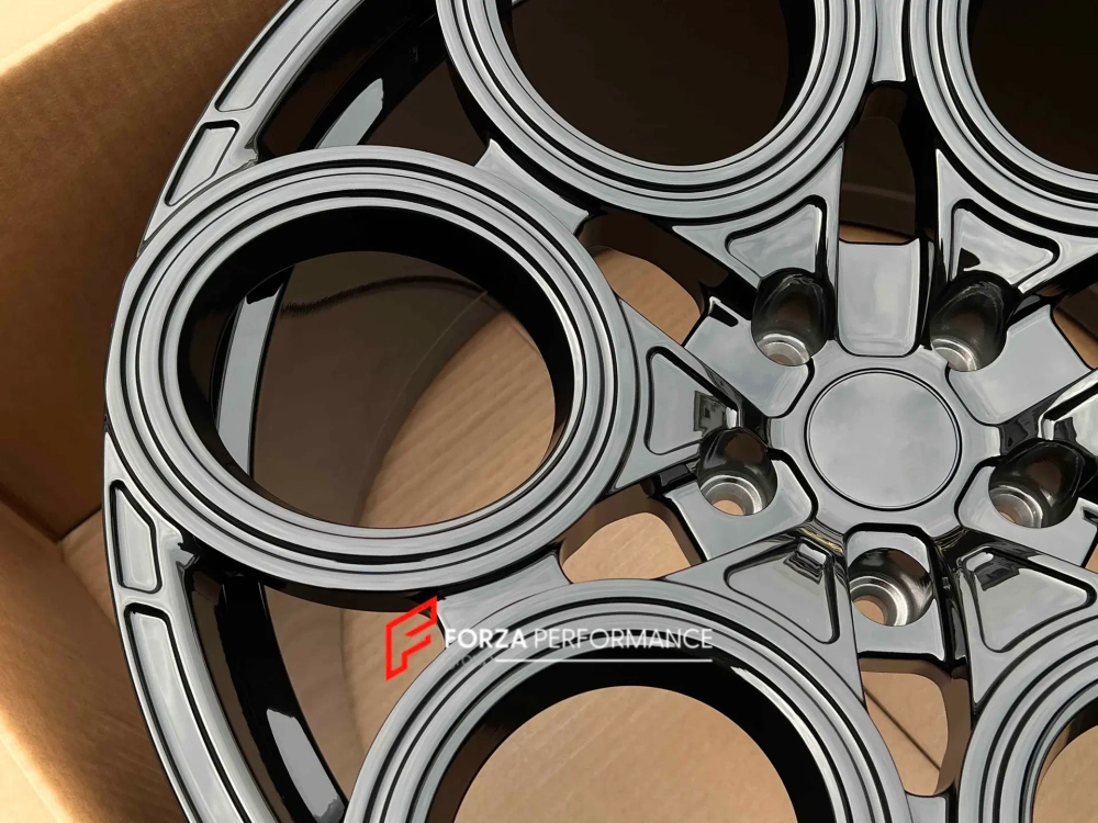 КОВАНЫЕ ДИСКИ ДЛЯ LAMBORGHINI URUS PERFORMANTE ЛАМБОРГИНИ УРУС