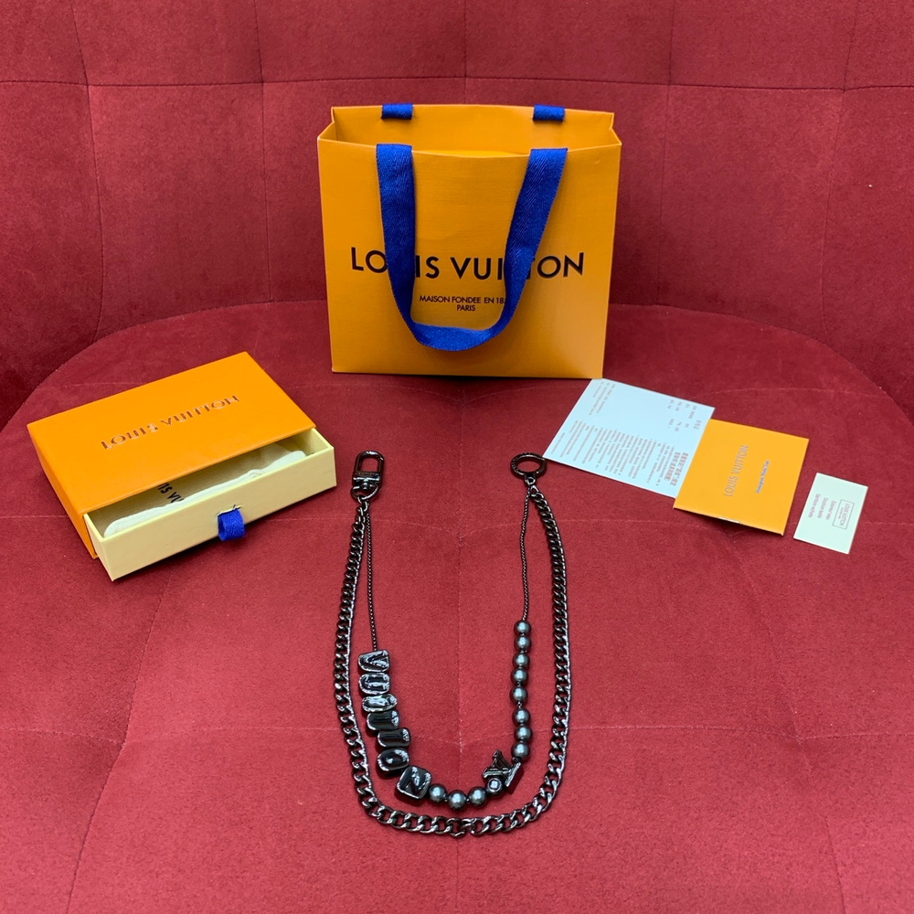 Louis Vuitton Vuitton Chain Belt