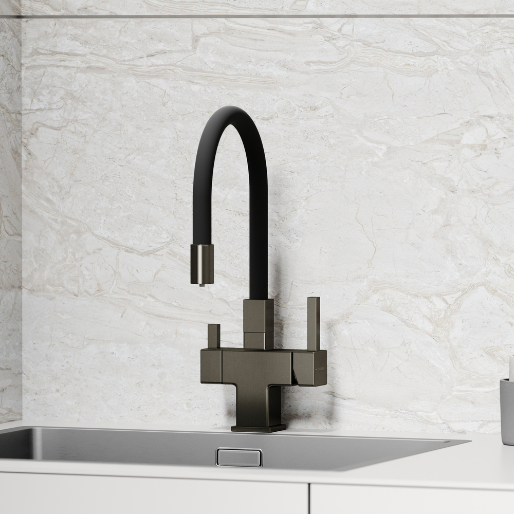 Смеситель для кухни Sancos Arno с гибким изливом, цвет вороненая сталь/черный, арт. SC4005GG