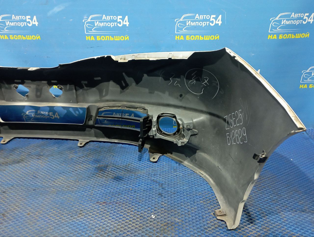 Бампер передний TOYOTA WISH 2012-2017