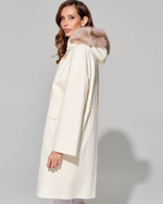 Кашемировая парка с отделкой мехом куницы