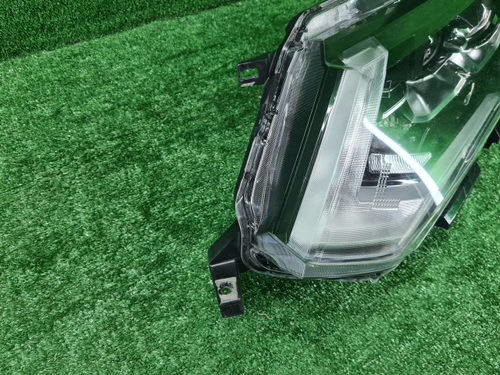 Фара левая Nissan X-Trail T32 (2017-2022) LED