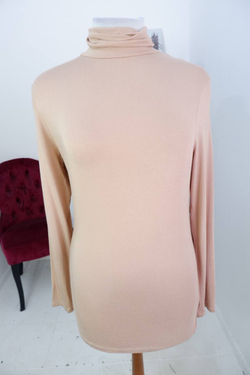 Водолазка Faberlic базового цвета, маркировка XXL, визуально на 52/54 размер