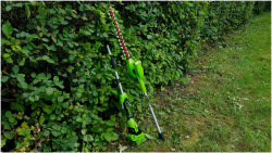 Кусторез штанговый аккумуляторный GREENWORKS G40PHA 40В,51см,без АКБ и ЗУ (2300407)