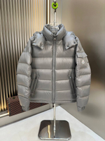 Пуховик Moncler
