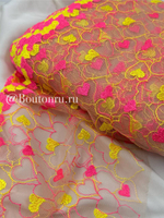 Кружево телесное с вышитыми яркими сердцами 210 мм