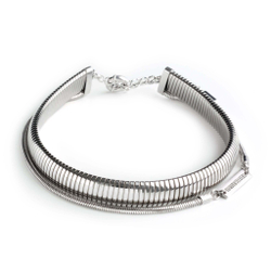 spring choker silver