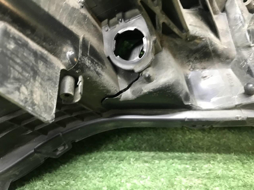 Битая Фара левая Toyota Rav 4 CA40 (12-15) ксенон
