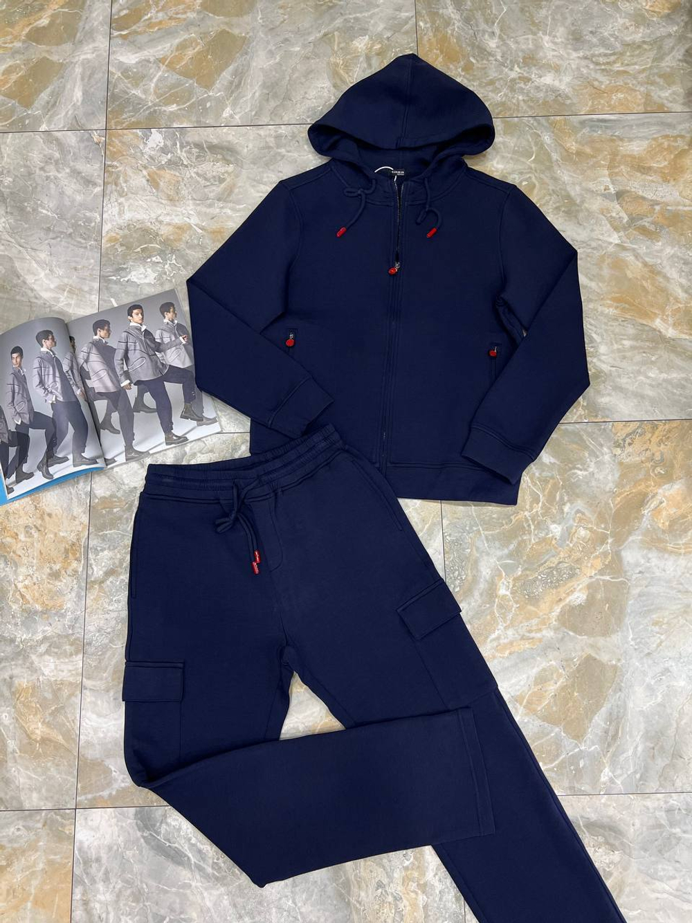 Костюм Kiton