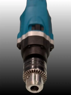Ударная дрель Maкита HP 1630 13MM 800W