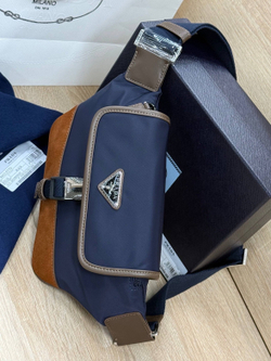 Поясная-нагрудная сумка Prada