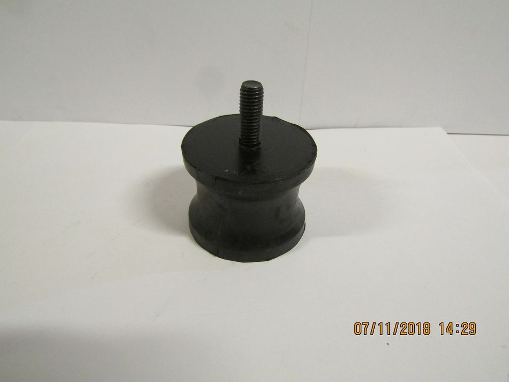 Амортизатор (60х45х1Ш М10х27xD2 М10х18) платформы двигателя WP90, CP-80/Shock absorber for vibrating plate (CPC-350-15D)