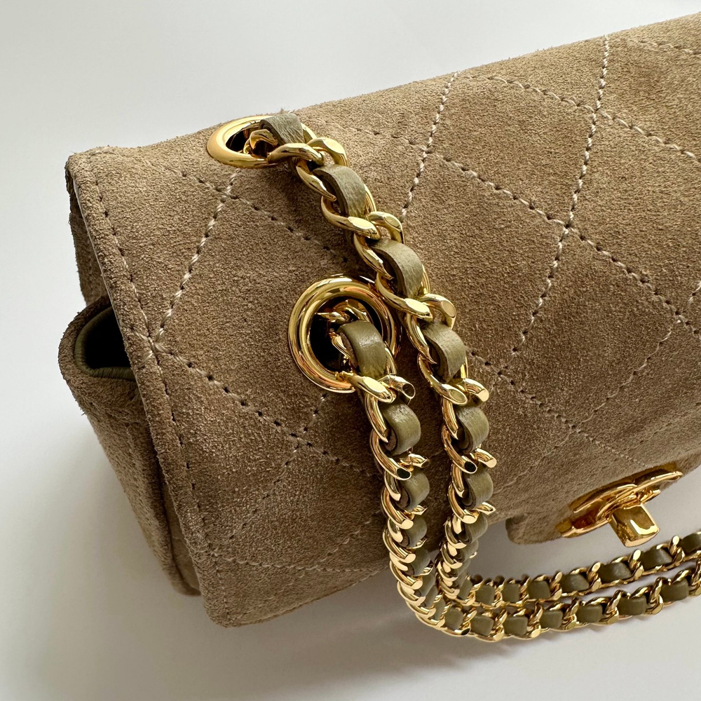 Chanel Mini Classic Handbag 20 cm